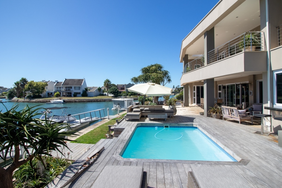 5 Bedroom Property for Sale in Royal Alfred Marina Eastern Cape